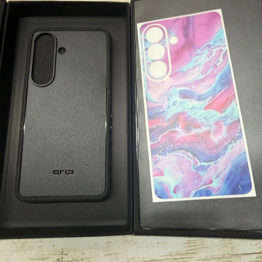 dbrand Grip Case Samsung Galaxy S26 MagSafe Cotton Candy New Open Box